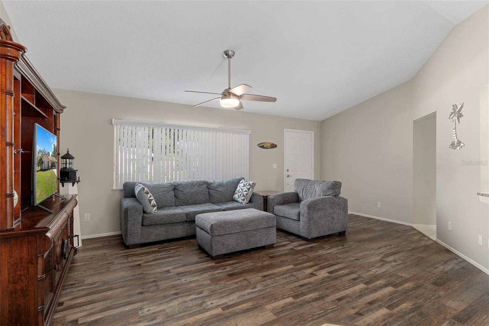 SPRING HILL UNIT 17 - Residential