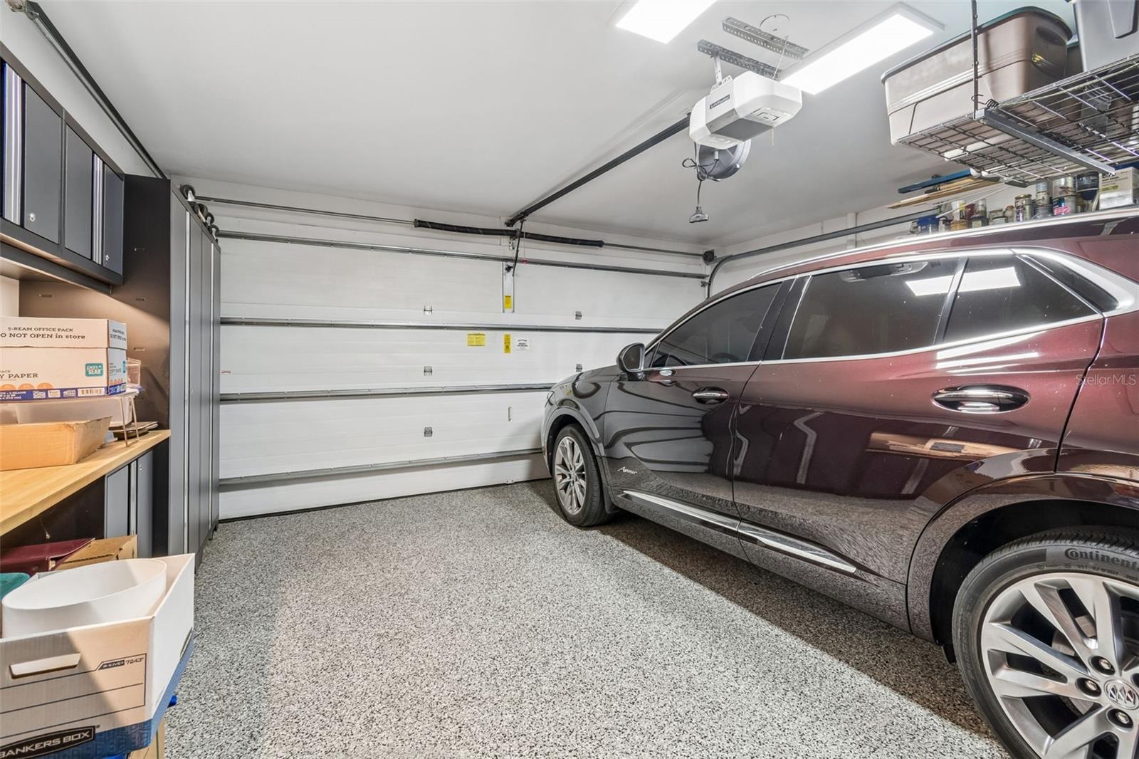 MEADOWGLEN - Residential