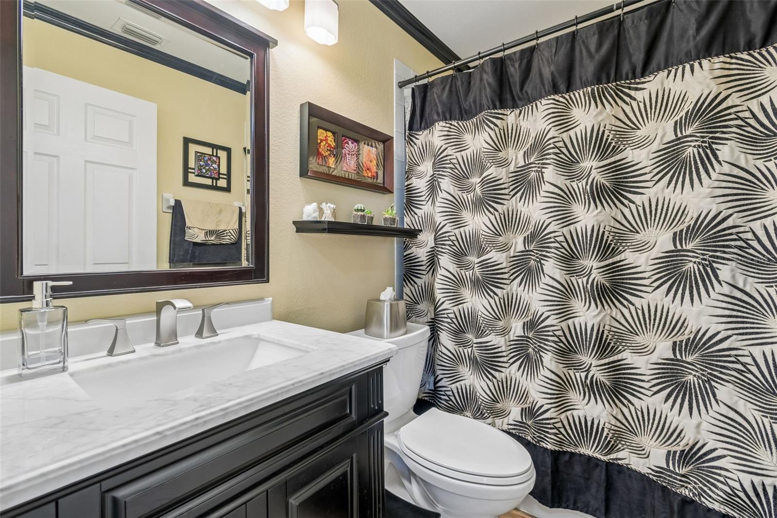 MEADOWGLEN - Residential