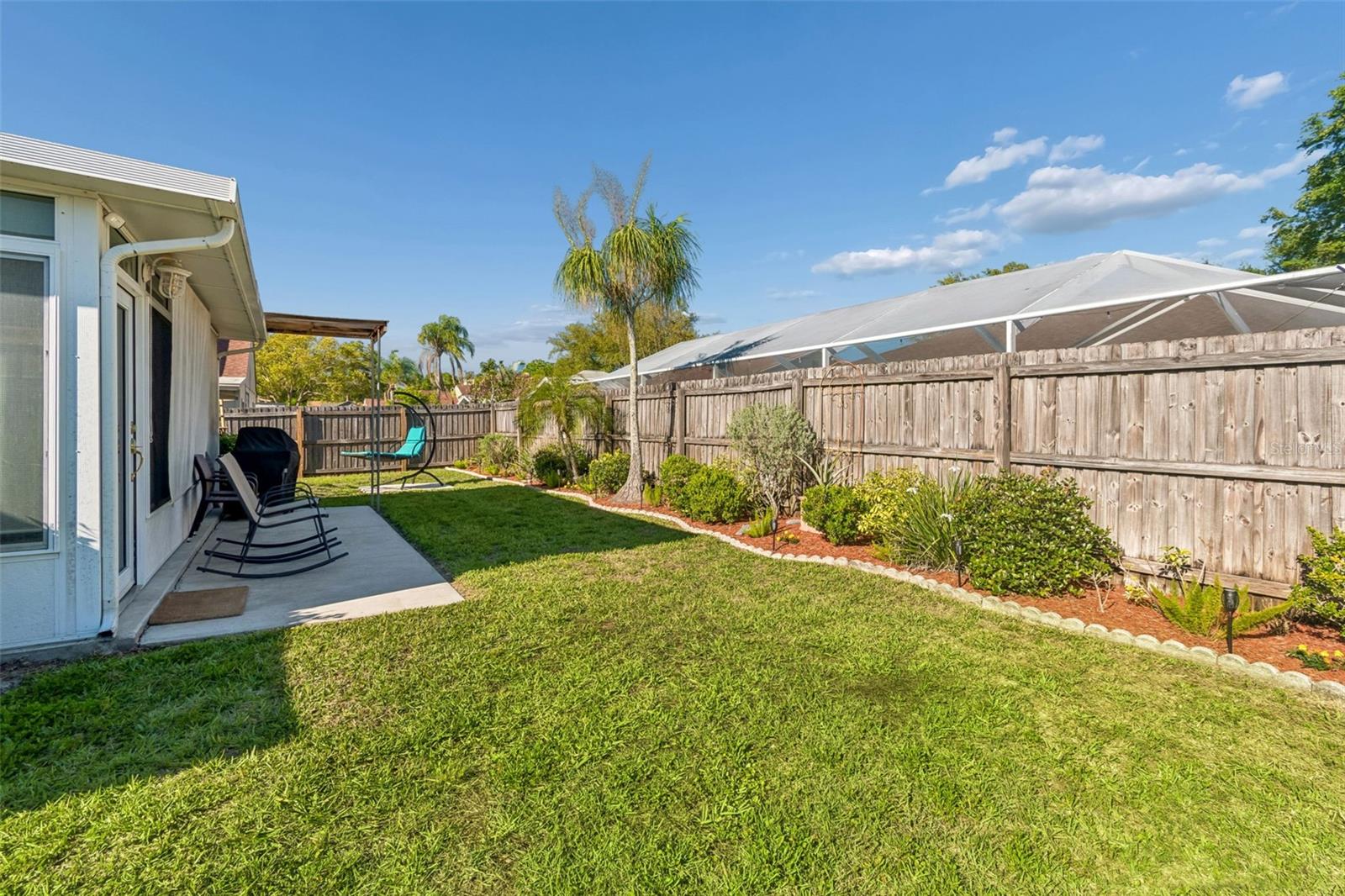 MEADOWGLEN - Residential