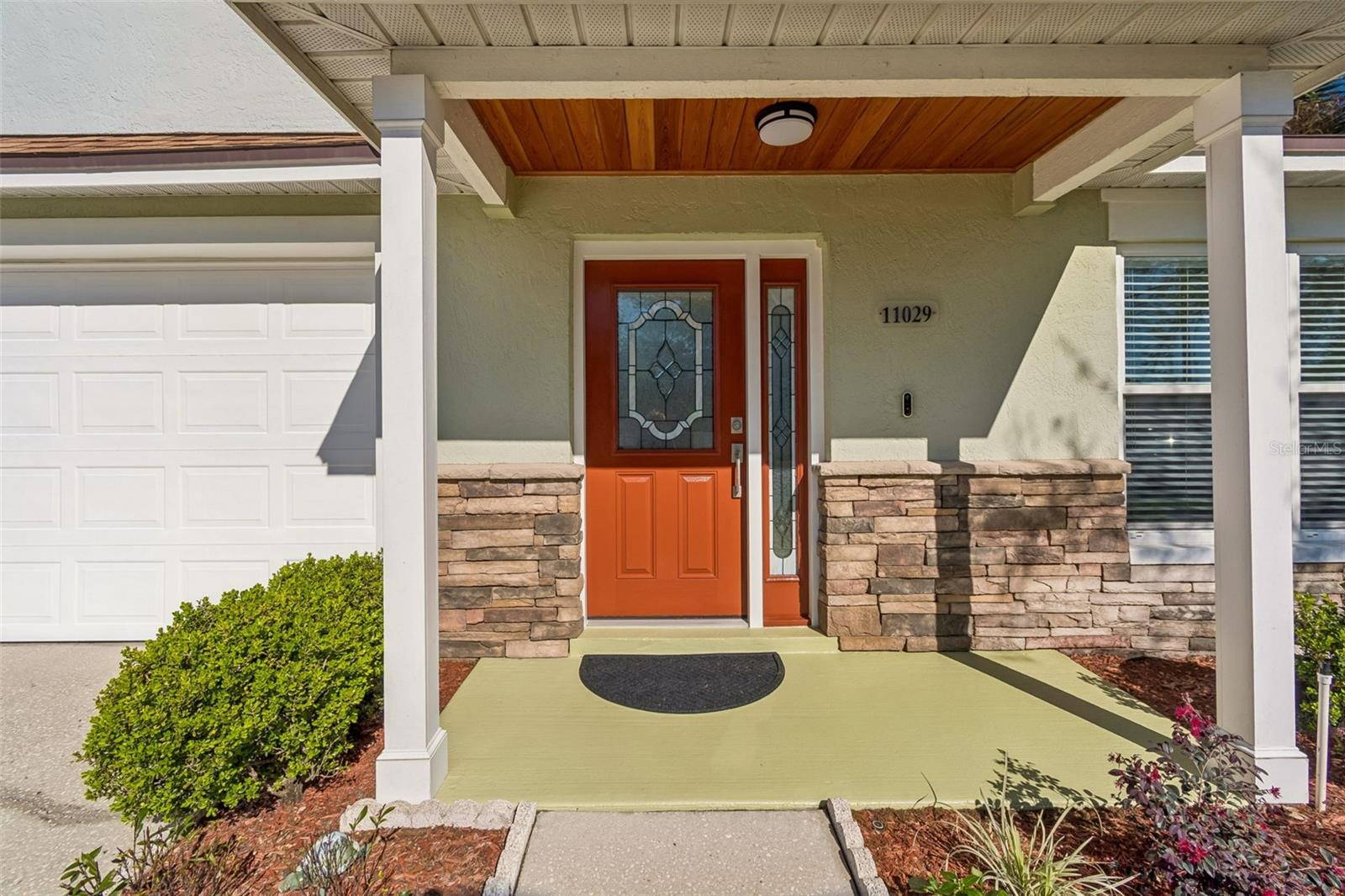 MEADOWGLEN - Residential