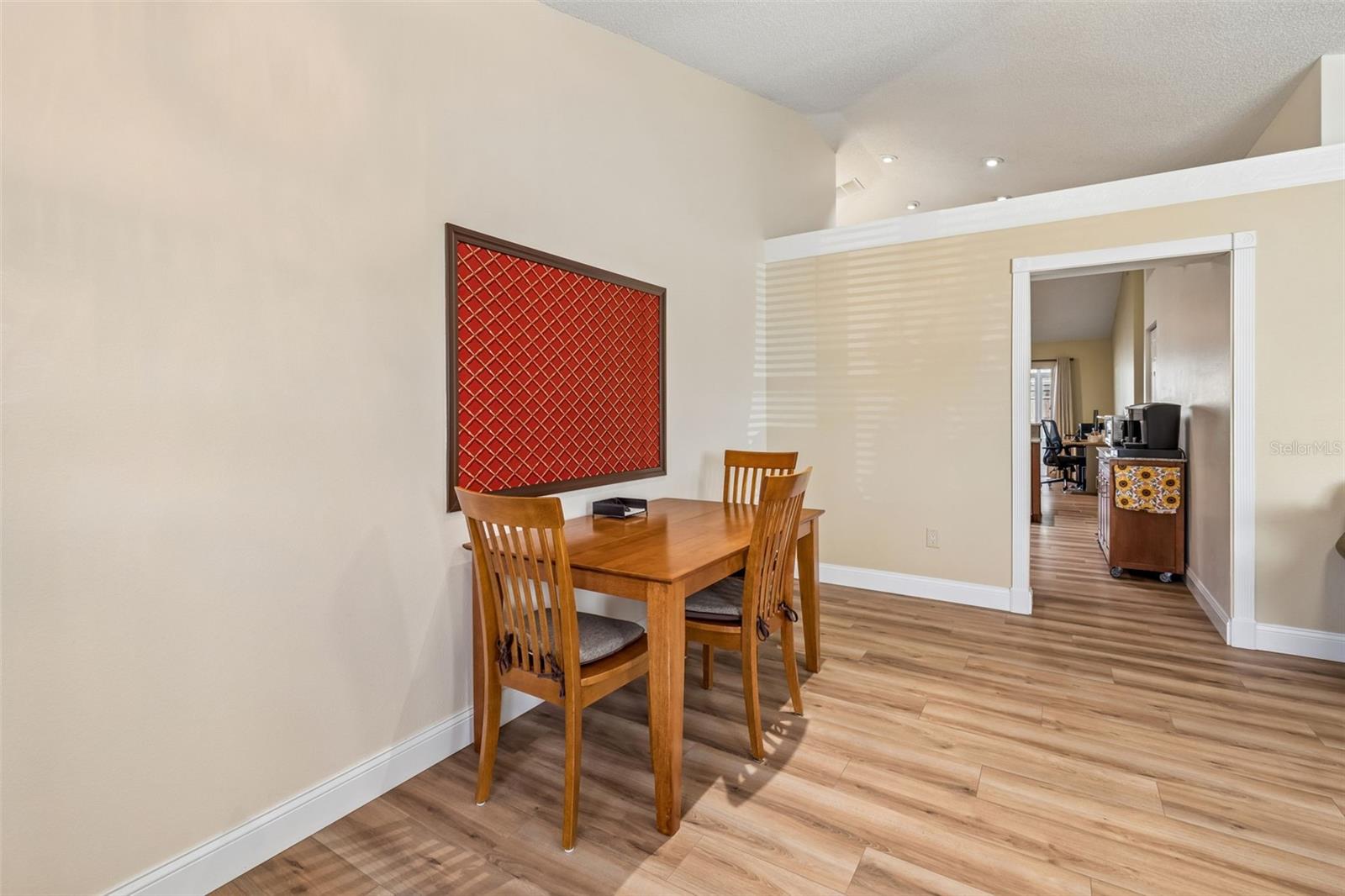 MEADOWGLEN - Residential