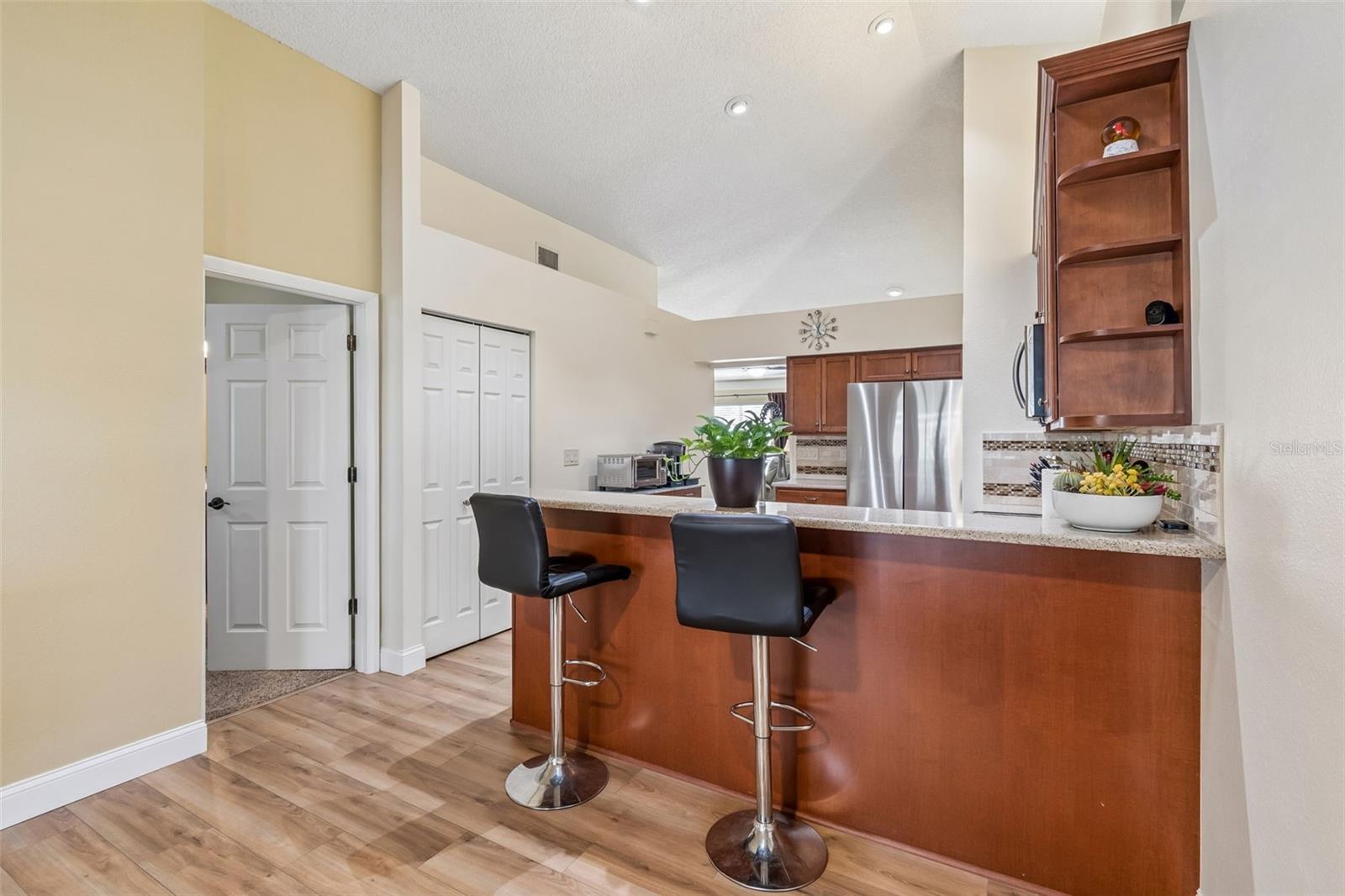 MEADOWGLEN - Residential