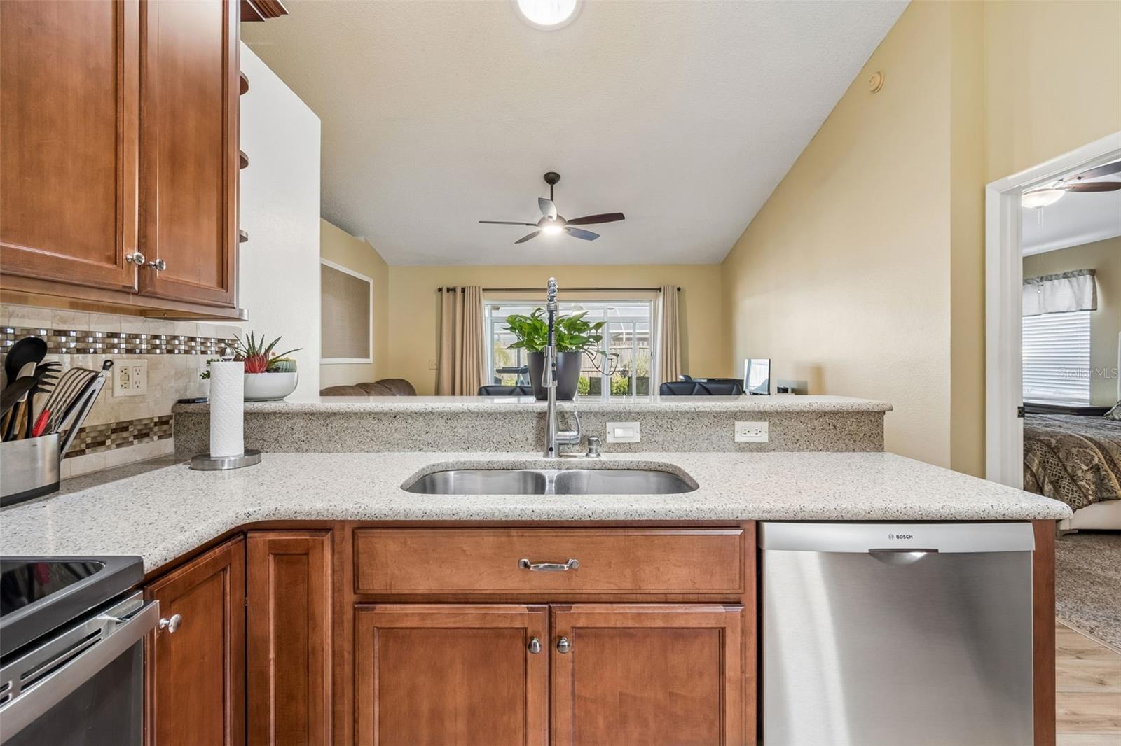 MEADOWGLEN - Residential