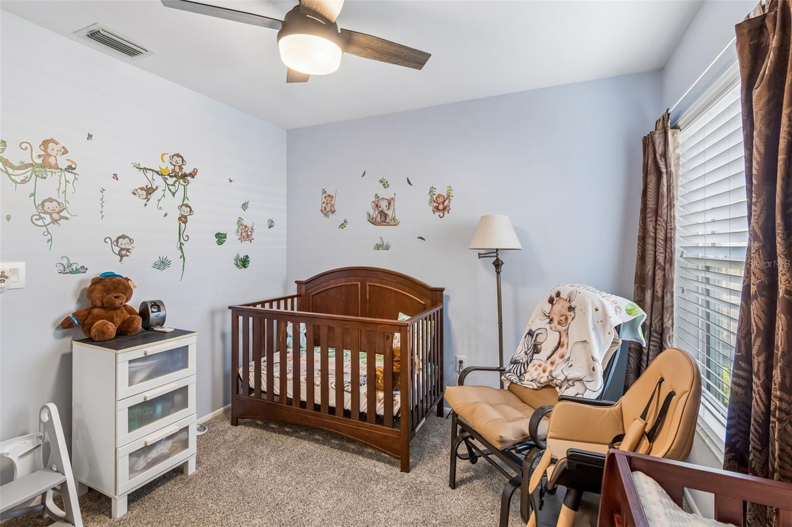 MEADOWGLEN - Residential