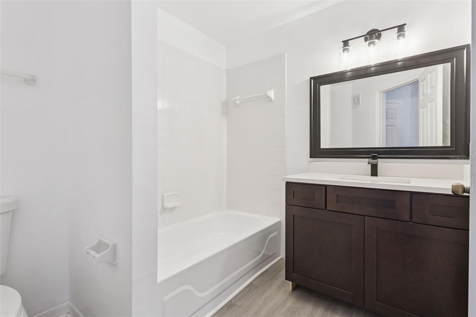 VILLAS AT LAKESIDE A CONDO - Residential