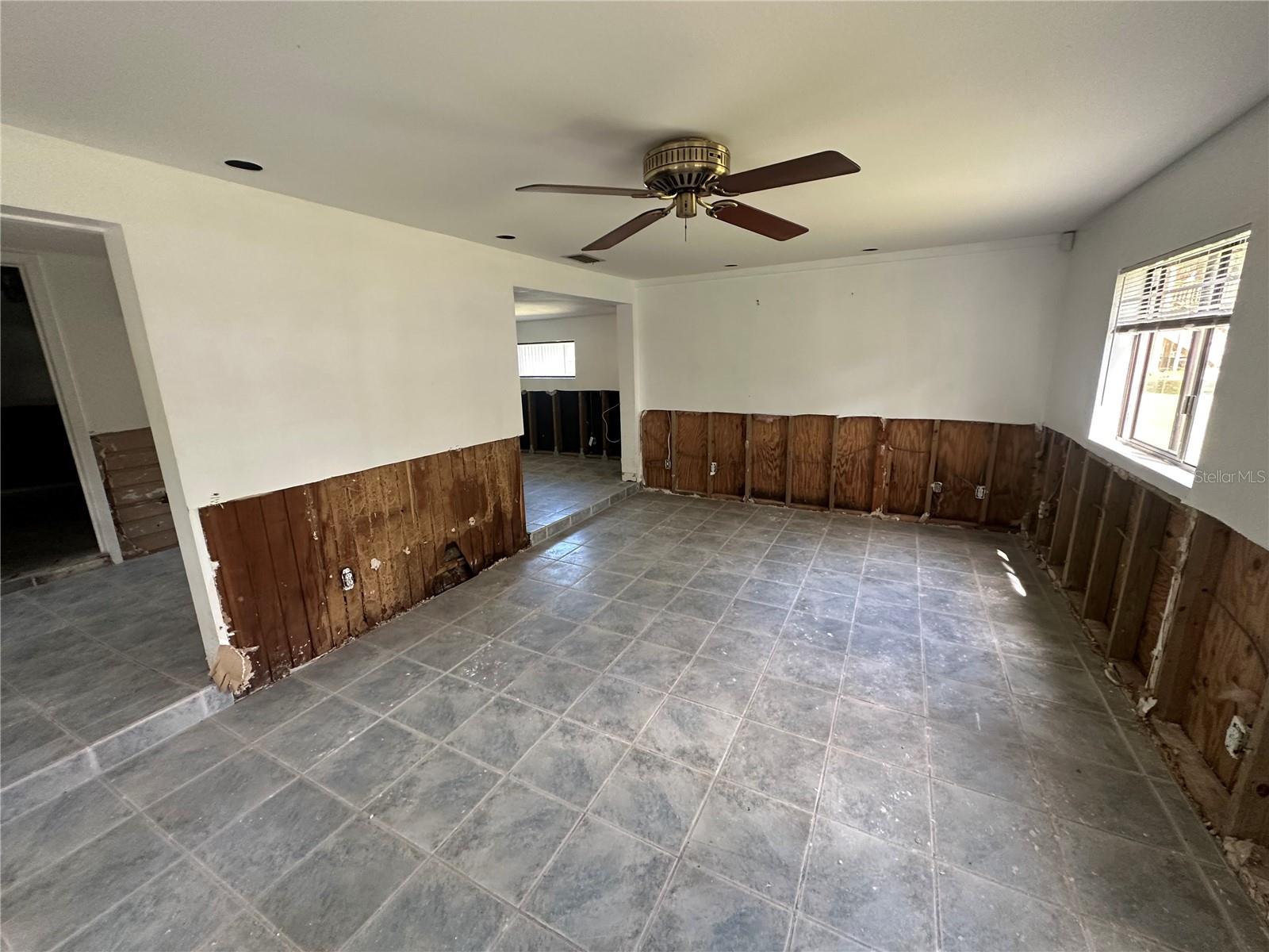 SUBDIVISION OF THE E 2804 FT O - Residential