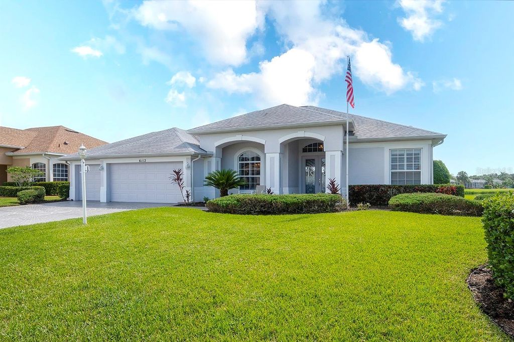 Photo of 6112 90th Avenue Circle E, Parrish, FL 34219 (MLS # A4659290)
