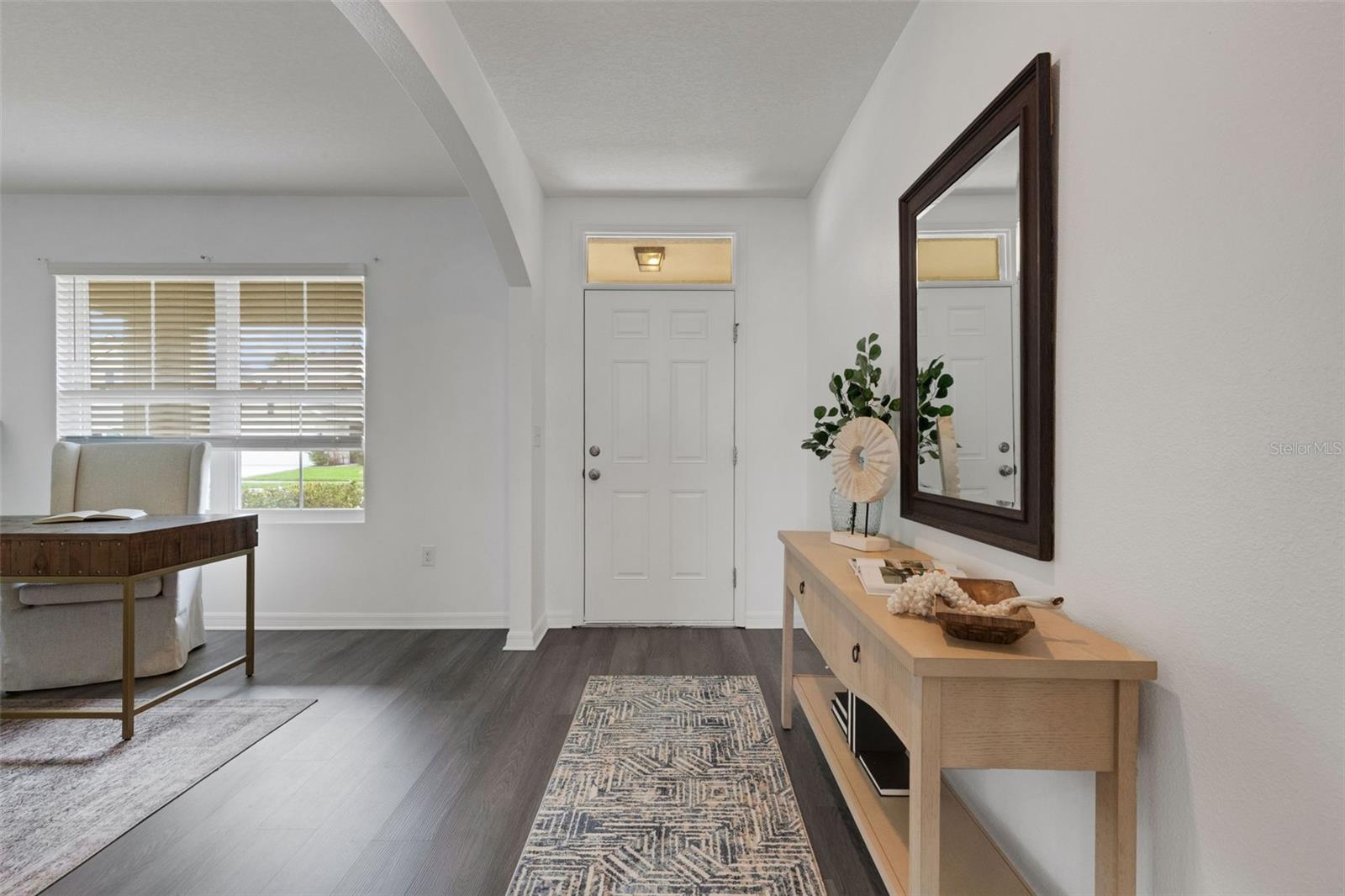 DEL TIERRA PH IV-B & IV-C - Residential Lease