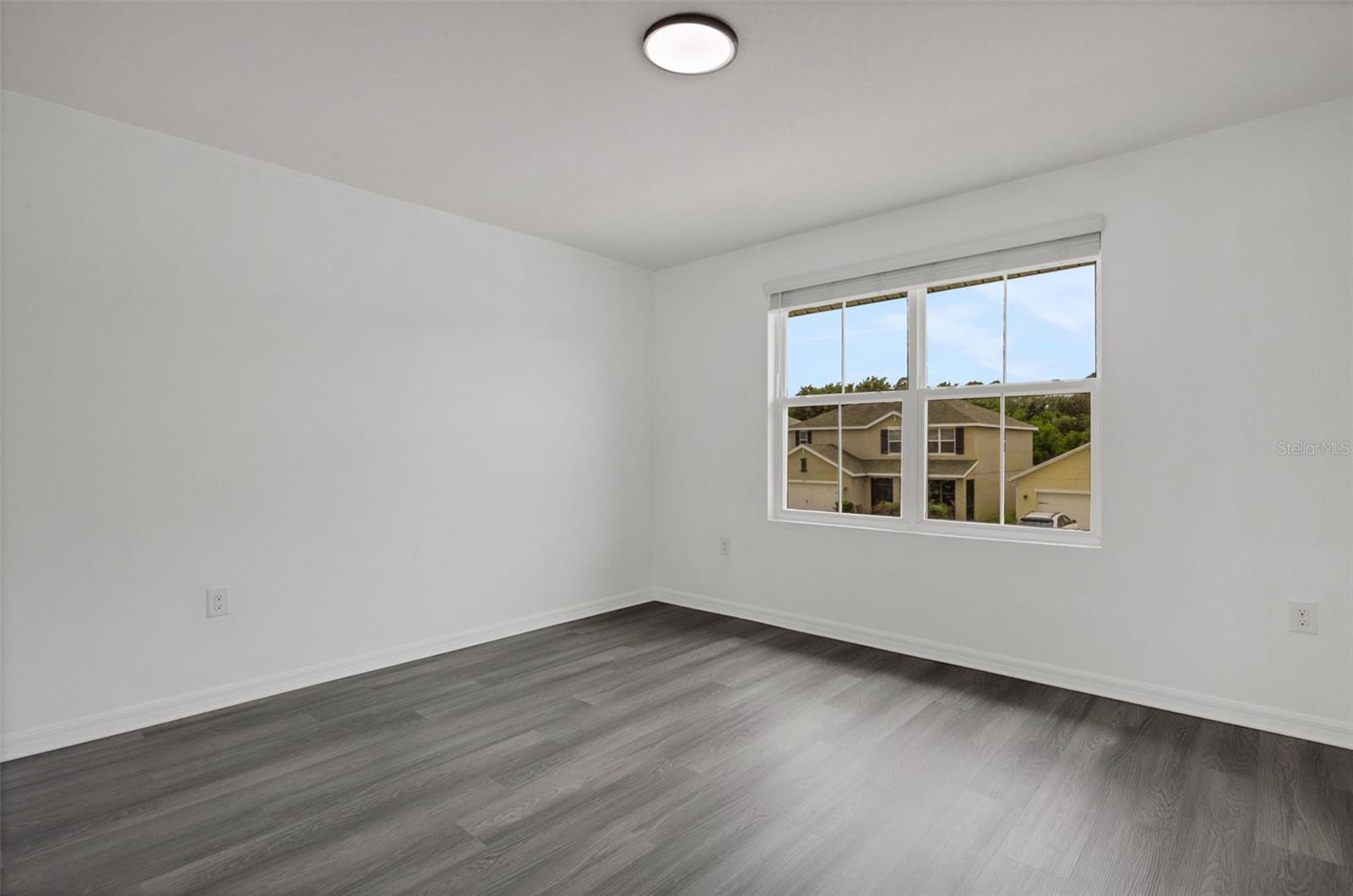 DEL TIERRA PH IV-B & IV-C - Residential Lease