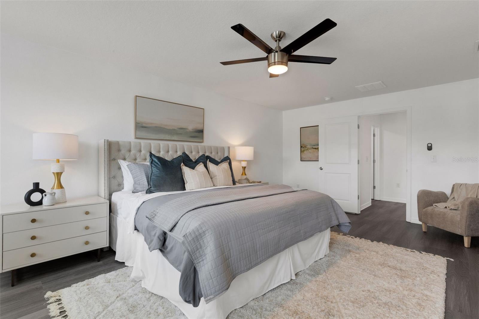 DEL TIERRA PH IV-B & IV-C - Residential Lease