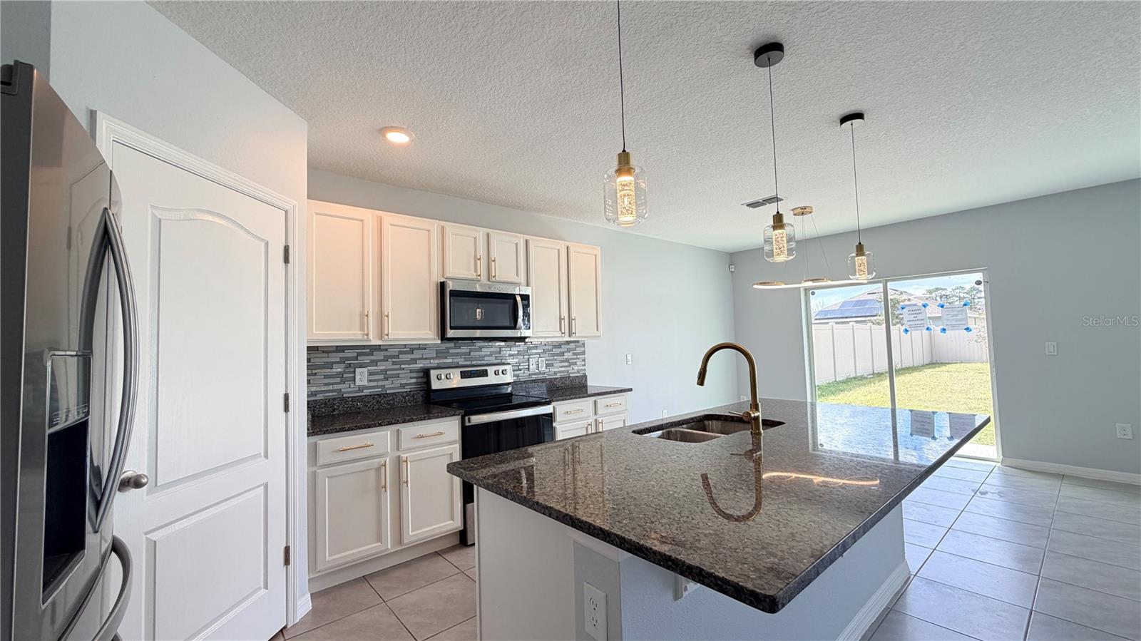 BARRINGTON - Residential