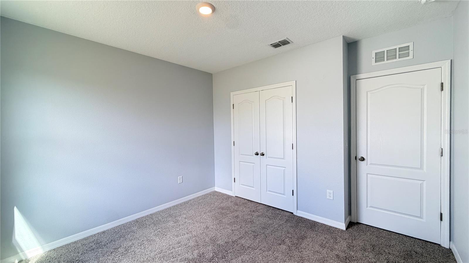 BARRINGTON - Residential