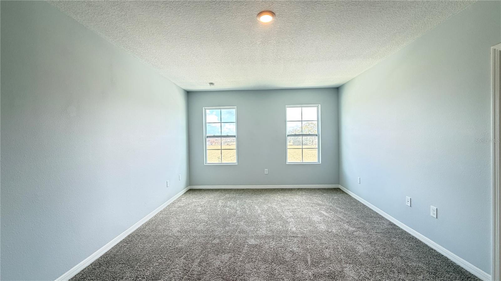 BARRINGTON - Residential