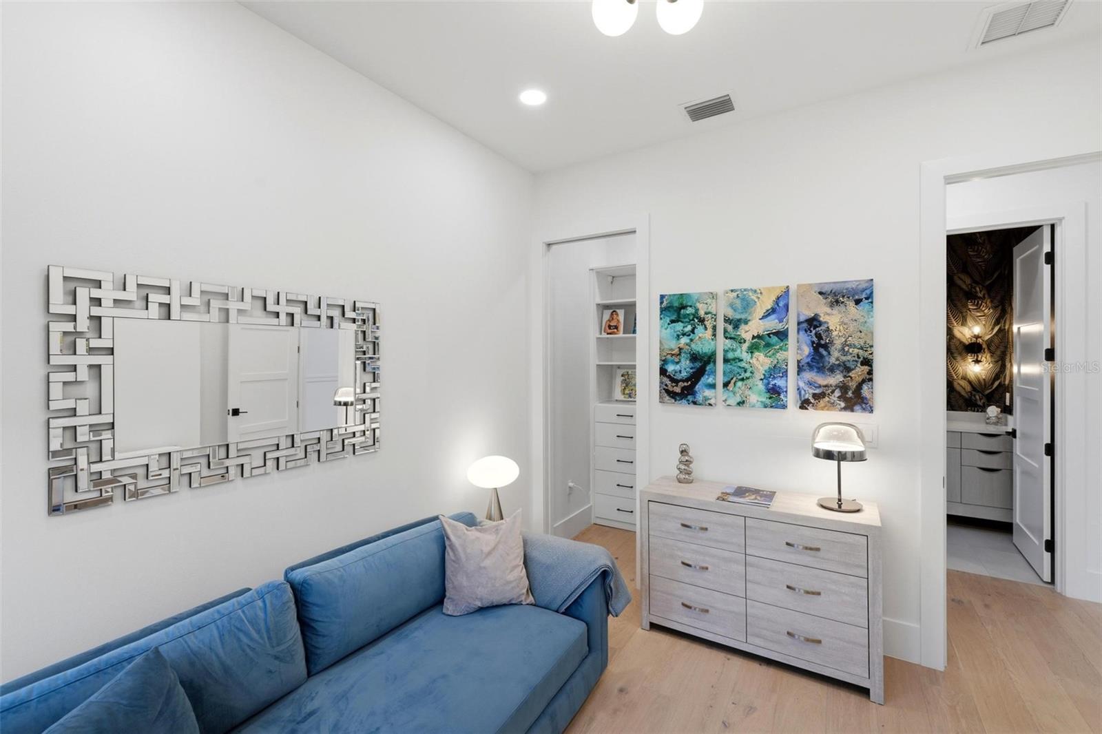 POINSETTIA PARK 2 - Residential