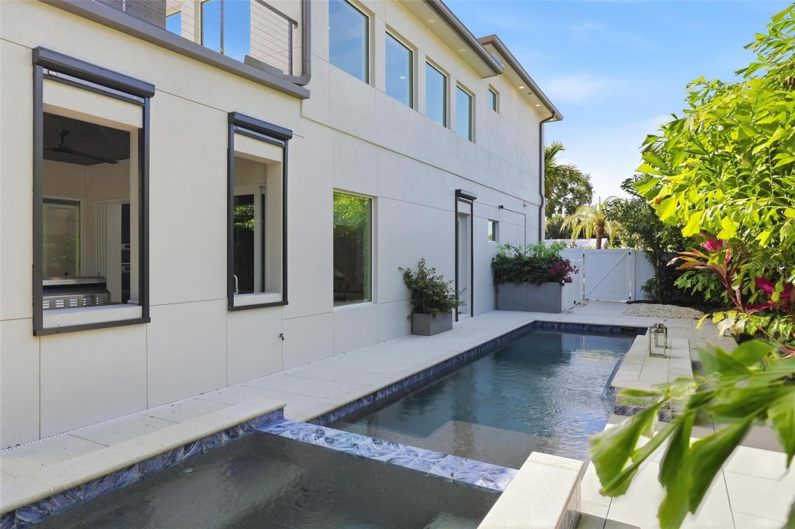 POINSETTIA PARK 2 - Residential