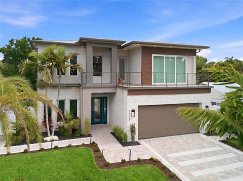 Photo of 1805 Goldenrod Street, Sarasota, FL 34239 (MLS # A4694853)