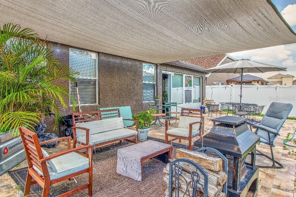 RIVERCHASE - Residential