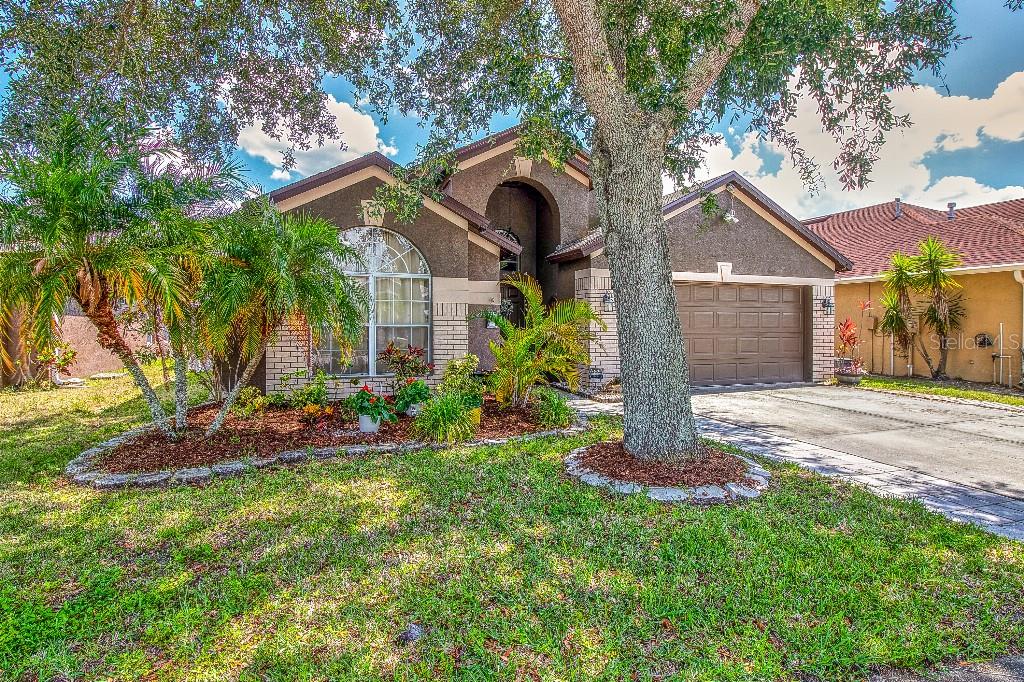 9932 RIVERCHASE DRIVE