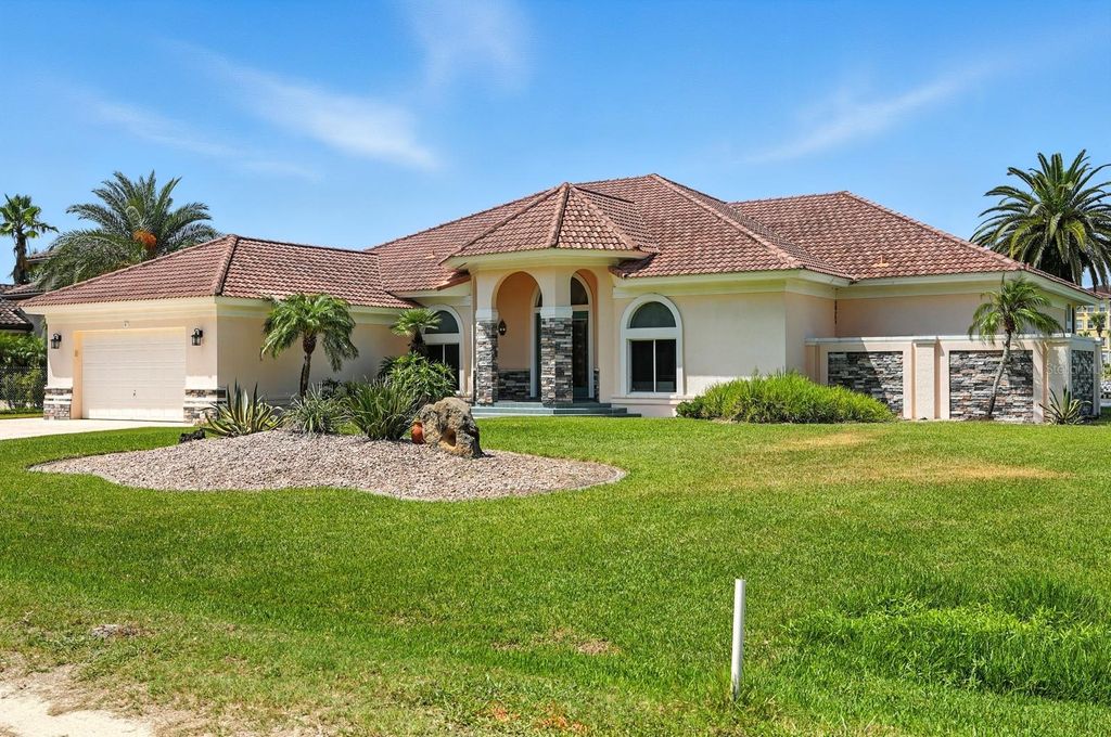 Photo of 6 Valencia Street, Palm Coast, FL 32137 (MLS # FC312056)