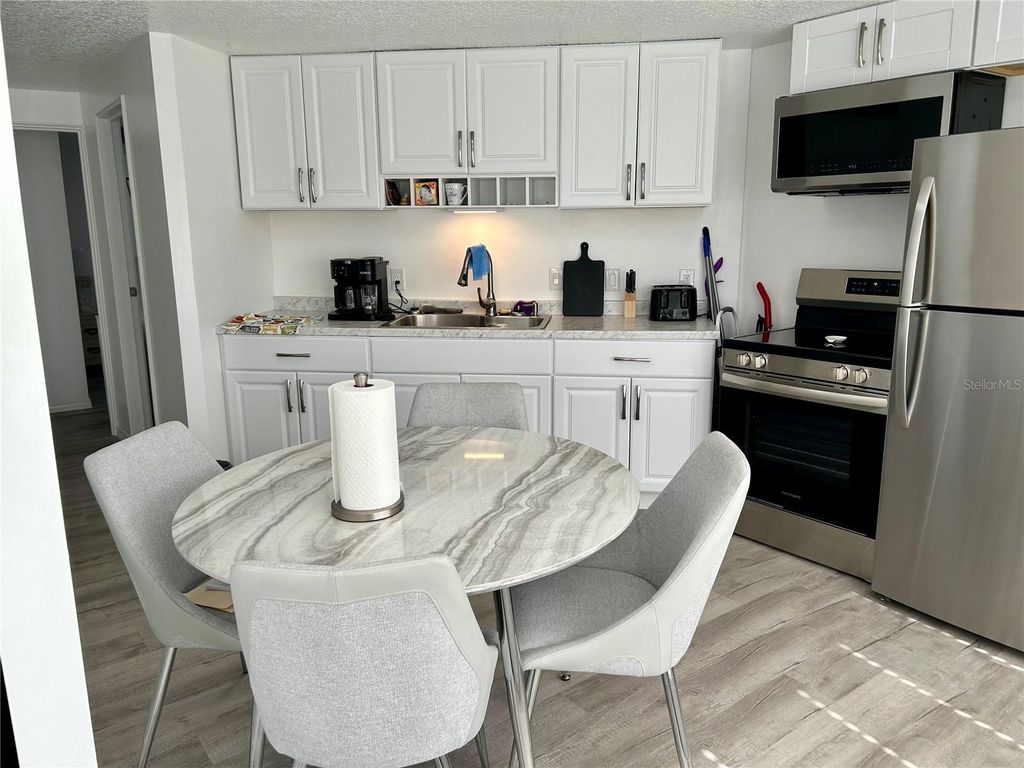 Photo of 23917 Deer Road, Astor, FL 32102 (MLS # R4910314)