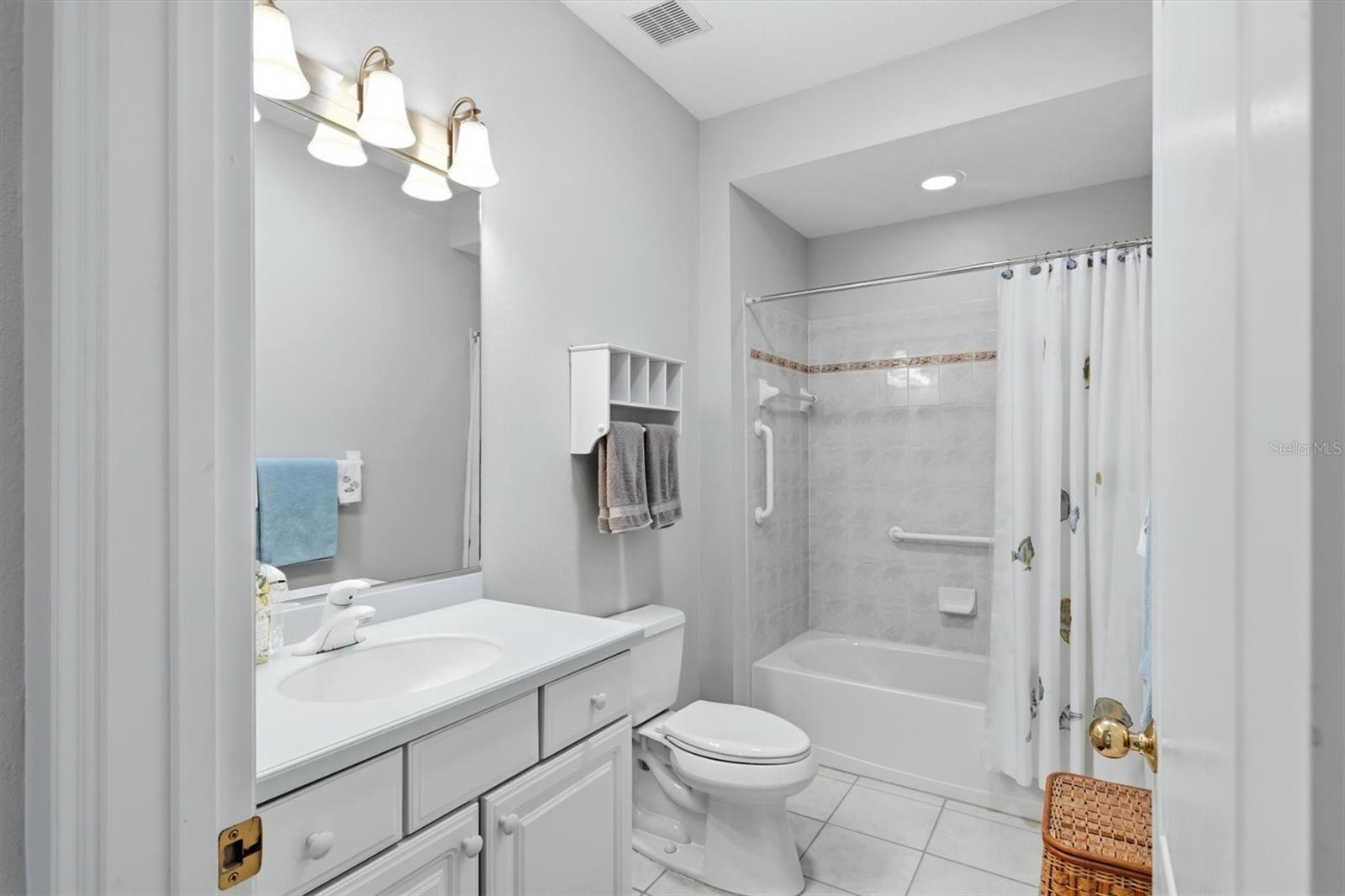 LAKEWOOD RANCH COUNTRY CLUB VILLAGE H - Residential