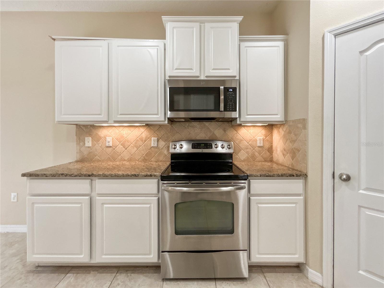 FISHHAWK RANCH PH 2 TR 1 - Residential
