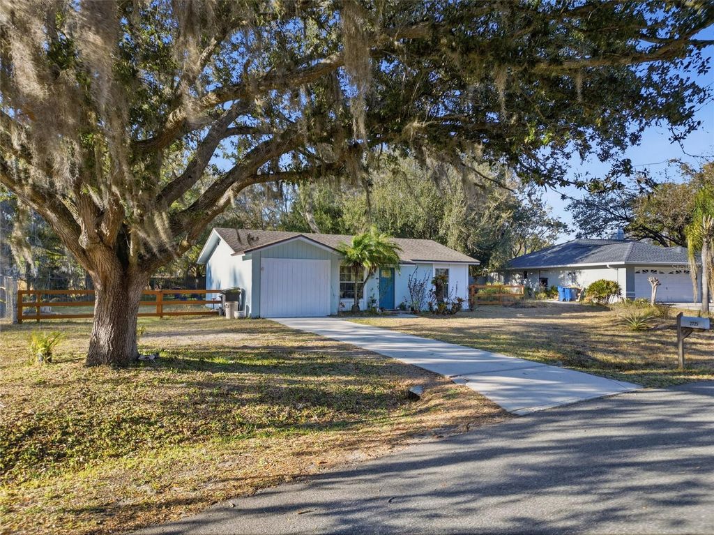 Photo of 2725 Glenview Drive, Land O Lakes, FL 34639 (MLS # TB8471701)