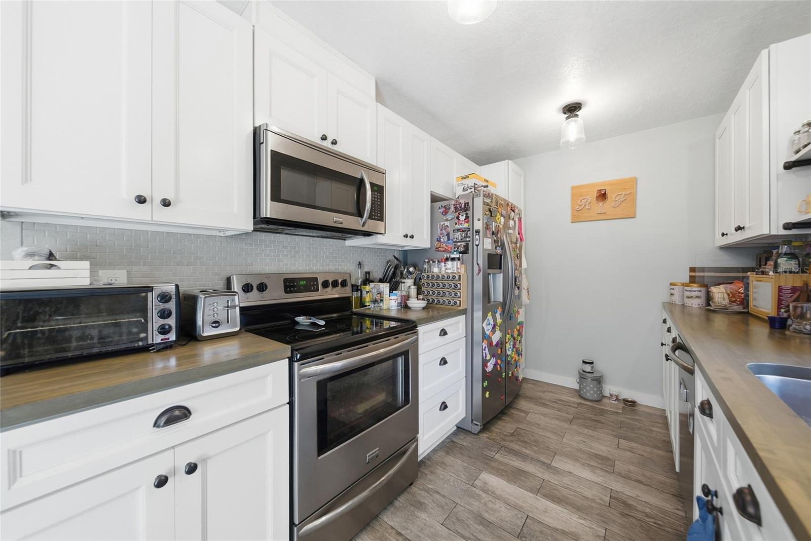 LAKE PADGETT SOUTH - Residential