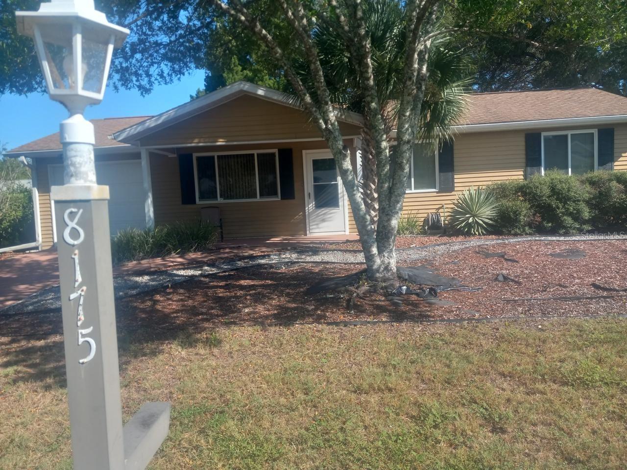 Welcome to this charming 2-bedroom, 2-bathroom ranch style home offering approximately 936 sq. ft. of living space on a 6,969 sq. ft. lot. Built in 1988, this home features a roof replaced in 2016, a bright and open living room, a functional kitchen, and well-sized bedrooms for comfort. The primary suite includes an en-suite bathroom, while the second full bath serves guests. Located in the gated 55+ Oak Run community, enjoy a peaceful setting with amenities like a clubhouse, fitness centre, pool, and tennis courts. With one-car attached garage, central air conditioning and heating, and a quiet neighbourhood close to shopping and dining, this property is ideal for those seeking low-maintenance, senior community living.