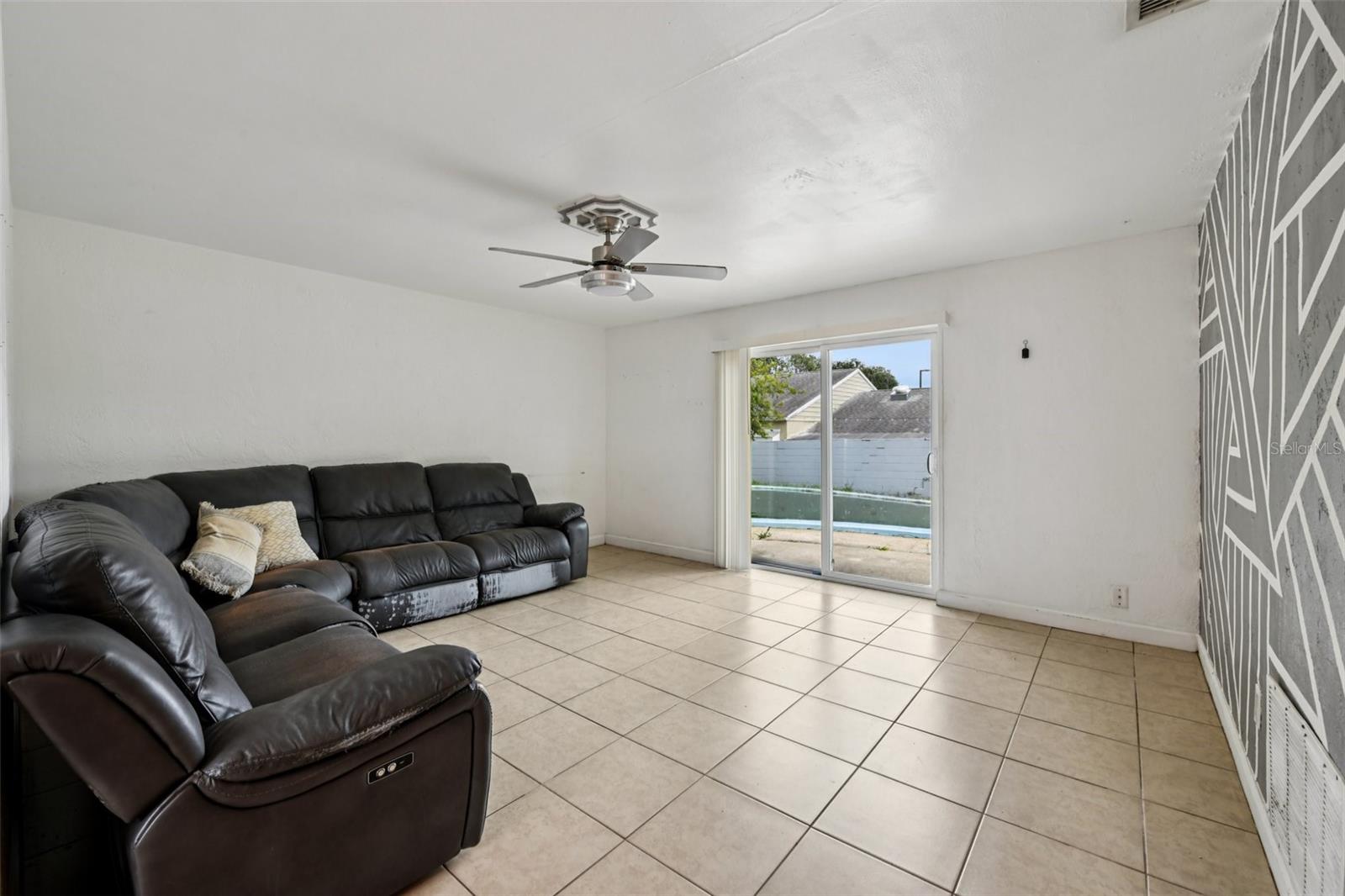 911 SHADY PARK TERRACE