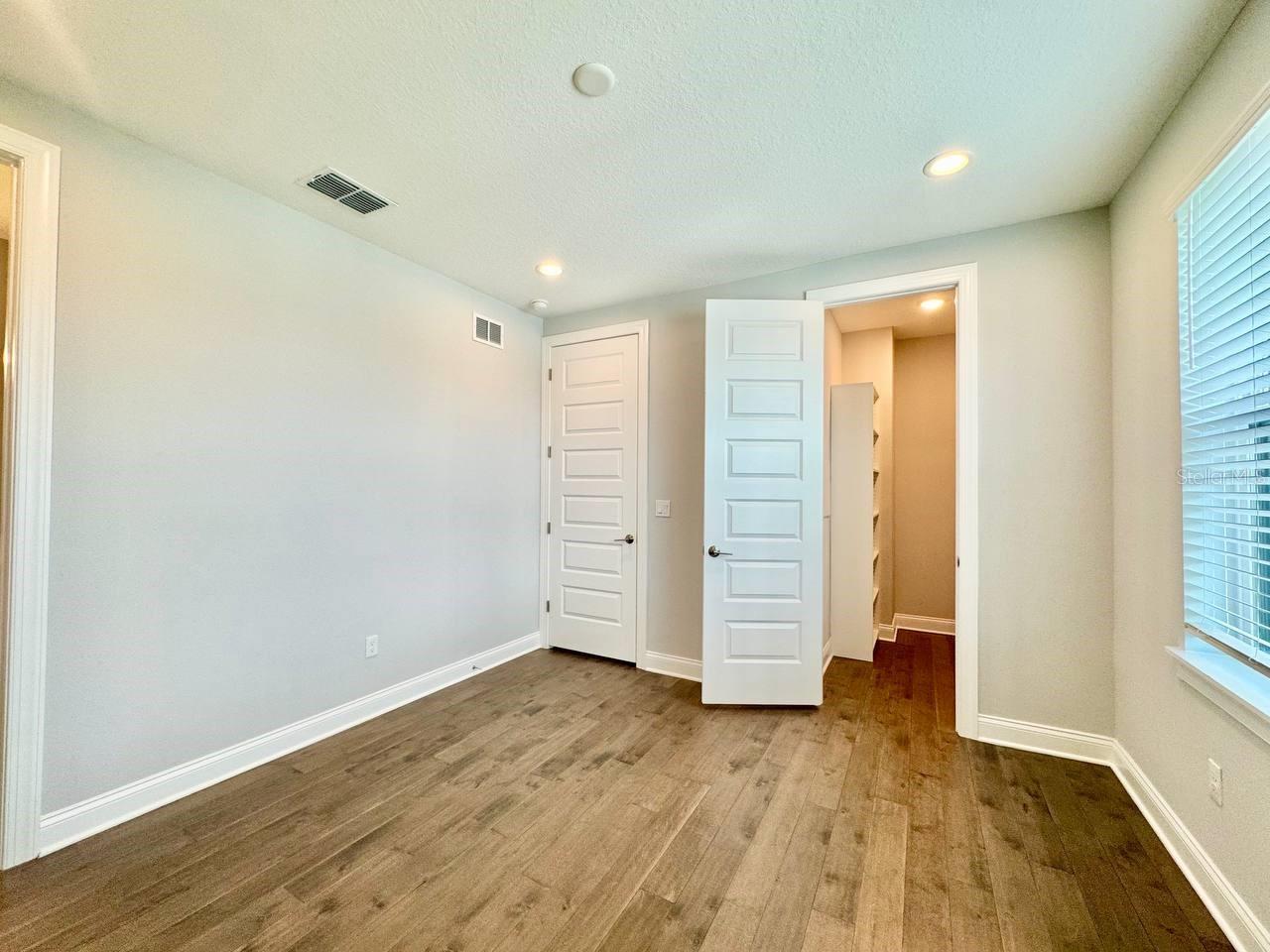 NORTH A STREET TWNHMS - Residential Lease