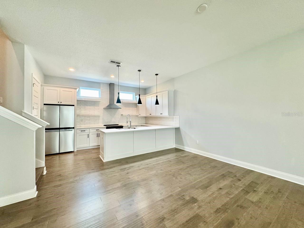 NORTH A STREET TWNHMS - Residential Lease