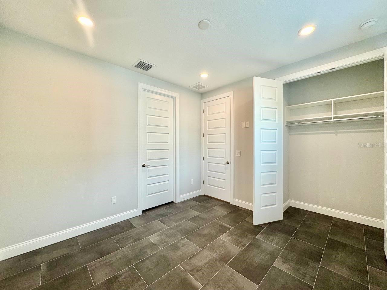 NORTH A STREET TWNHMS - Residential Lease