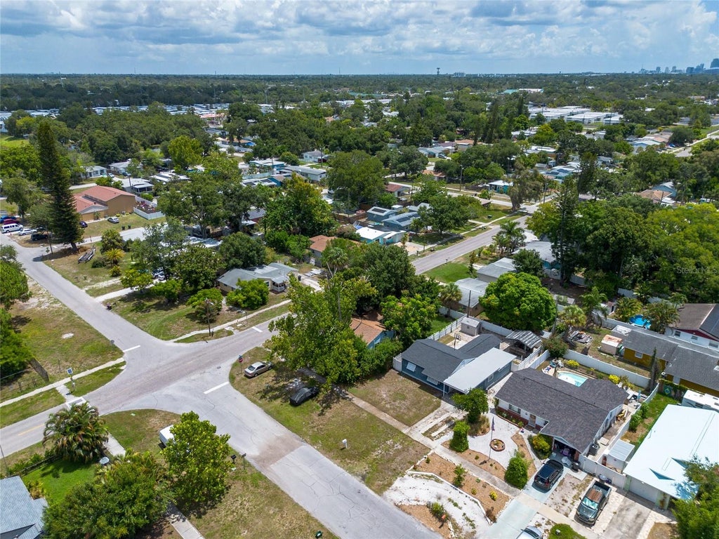 Photo of 1108 S 55th Street, Gulfport, FL 33707 (MLS # TB8528314)