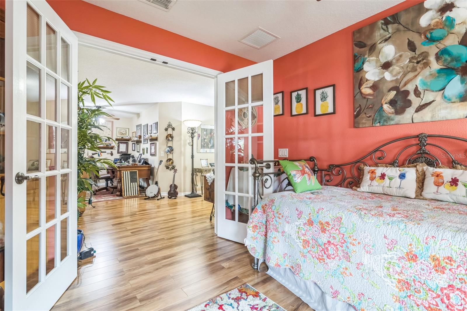 TOP/WORLD AVALON UN 01 PRCL A - Residential