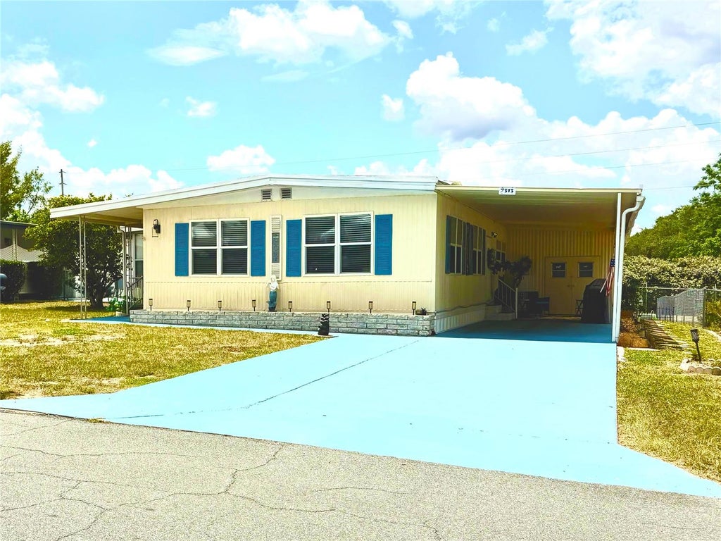Photo of 7313 Fairlane Avenue, Brooksville, FL 34613 (MLS # W7886588)
