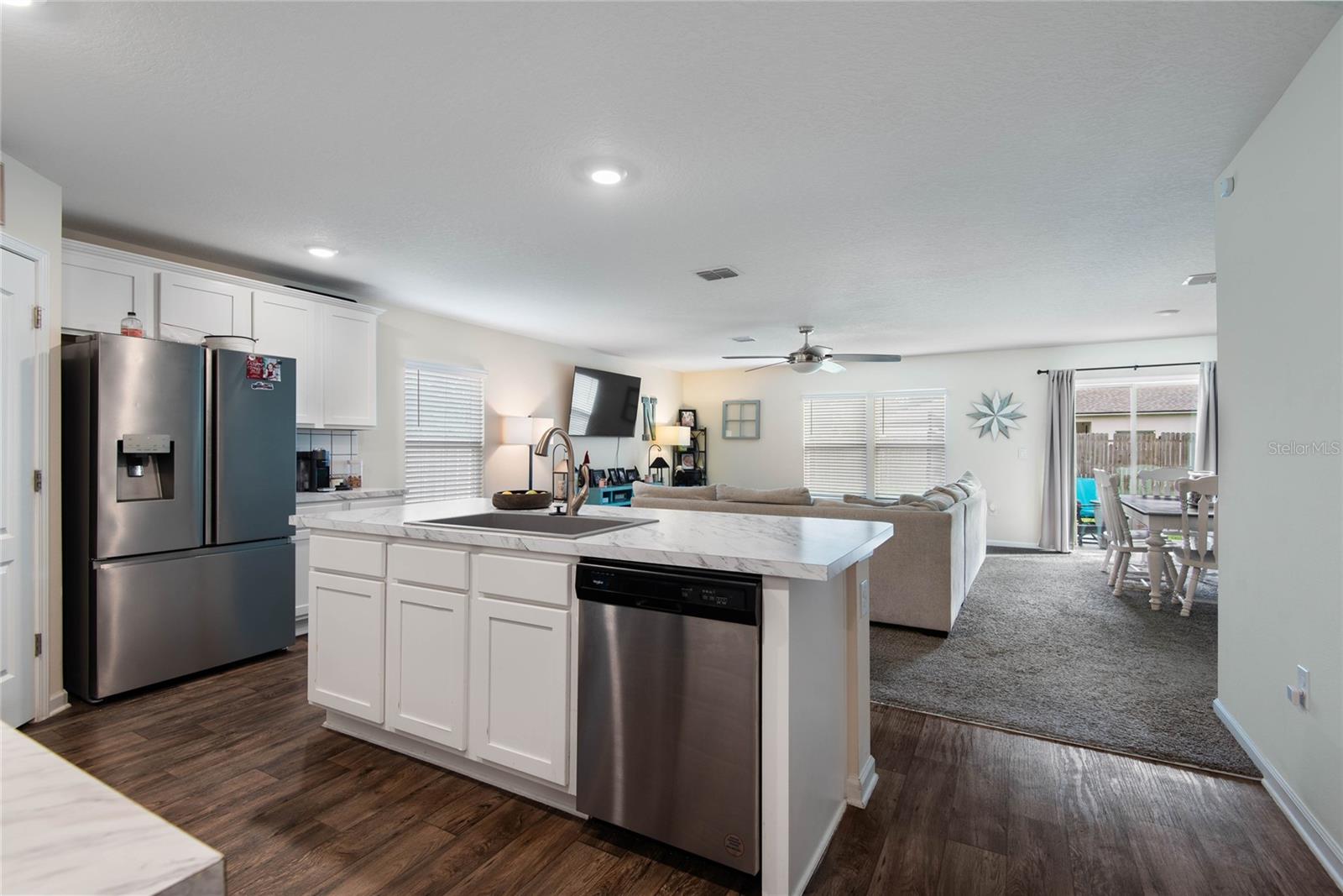 24 RIPPLING BROOK DRIVE