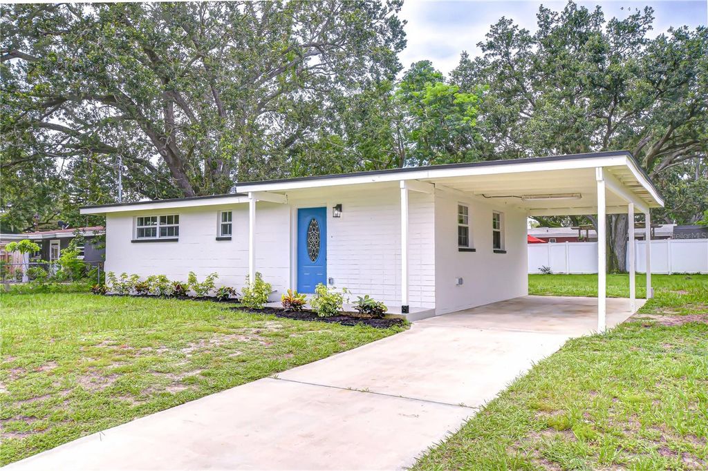 Photo of 7211 E Cayuga Street, Tampa, FL 33610 (MLS # TB8405258)