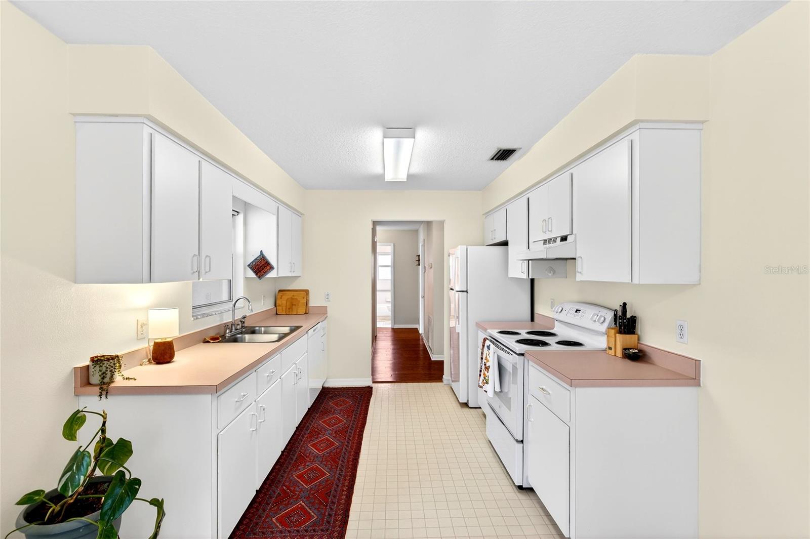 SILVER SPGS SHORES UN 23 - Residential