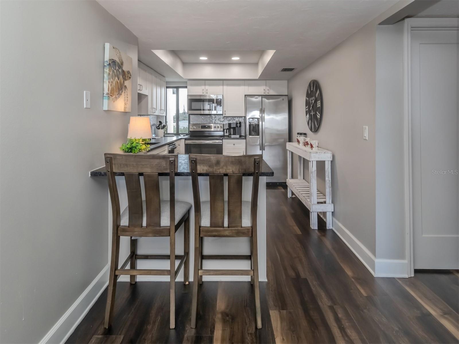 MACARTHUR BEACH - Residential