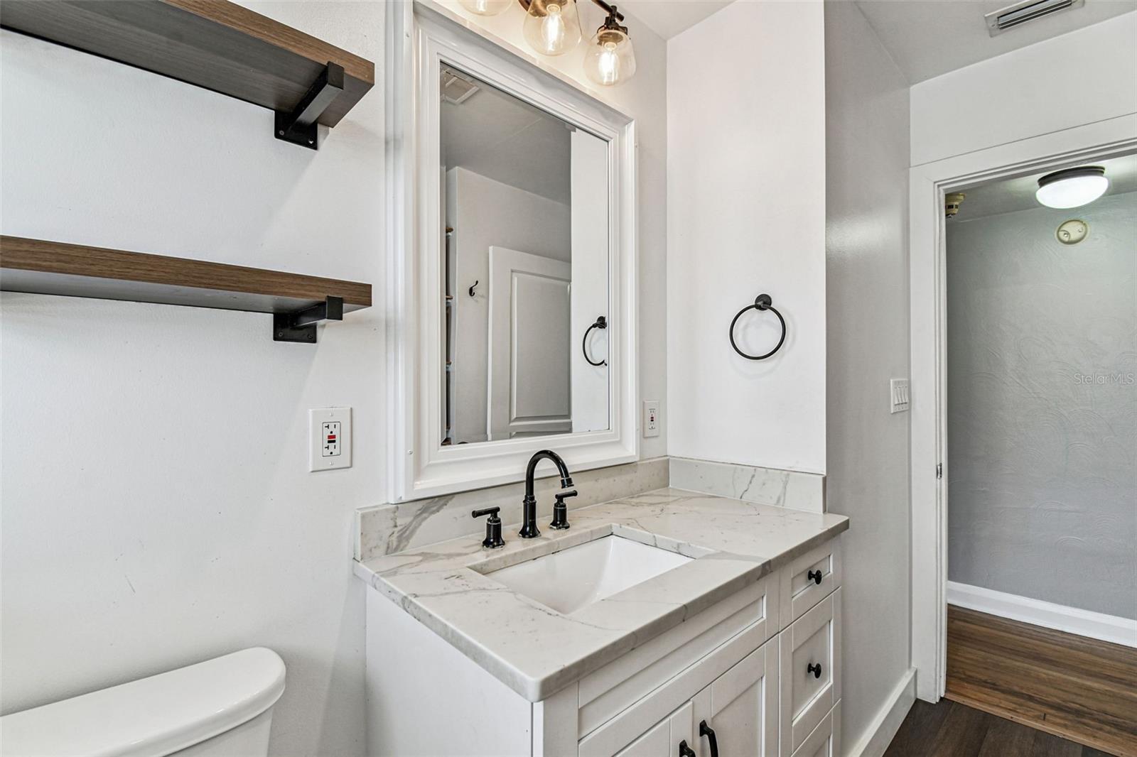 DAVIS ISLANDS PB10 PG52 TO 57 - Residential Lease