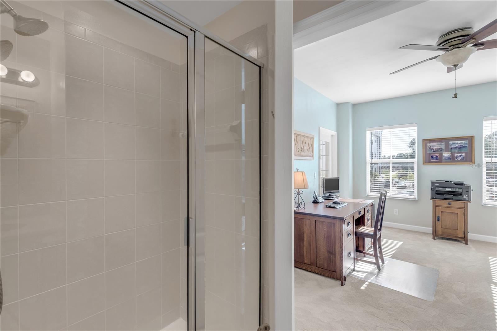 TUSCANY SQUARE 01 CONDO - Residential