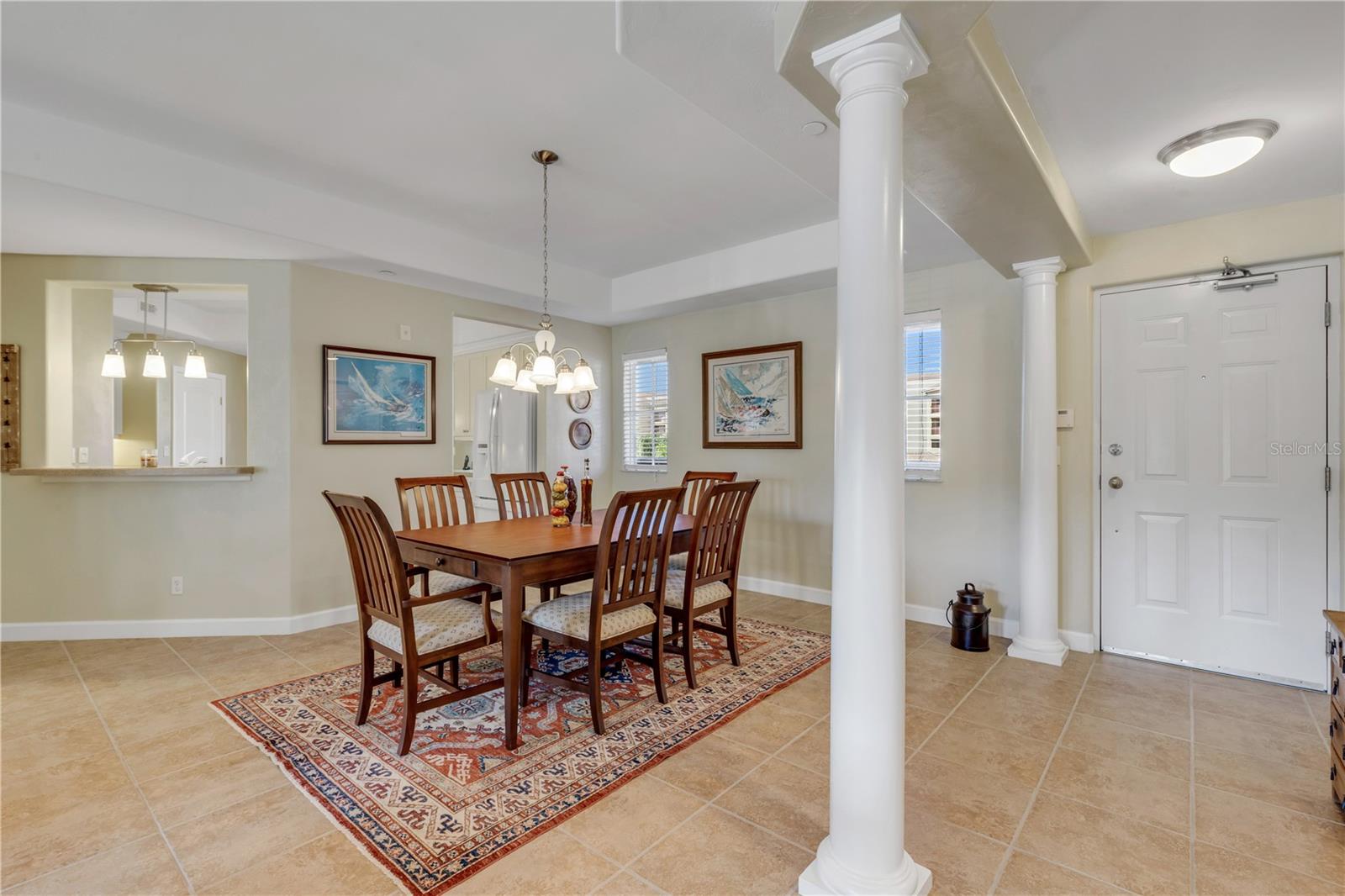 TUSCANY SQUARE 01 CONDO - Residential