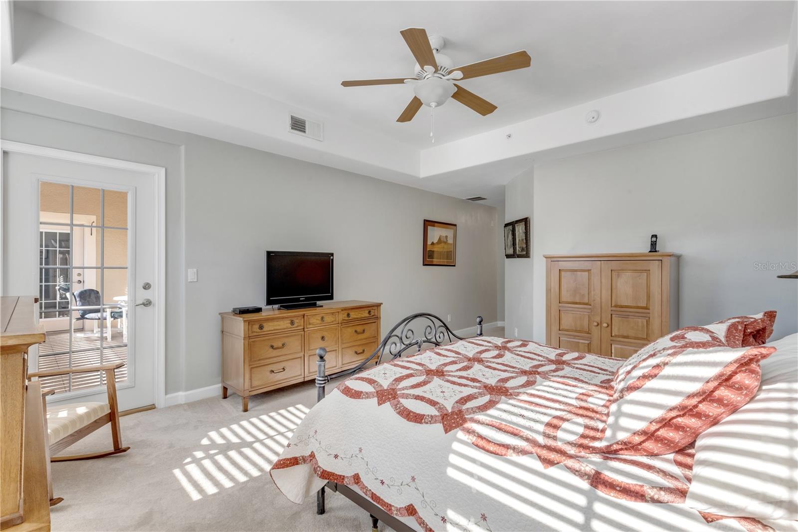 TUSCANY SQUARE 01 CONDO - Residential