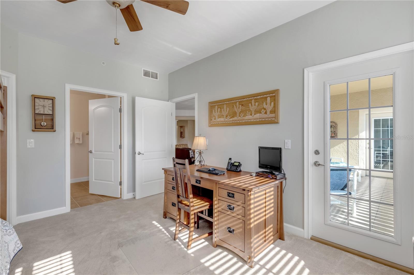 TUSCANY SQUARE 01 CONDO - Residential