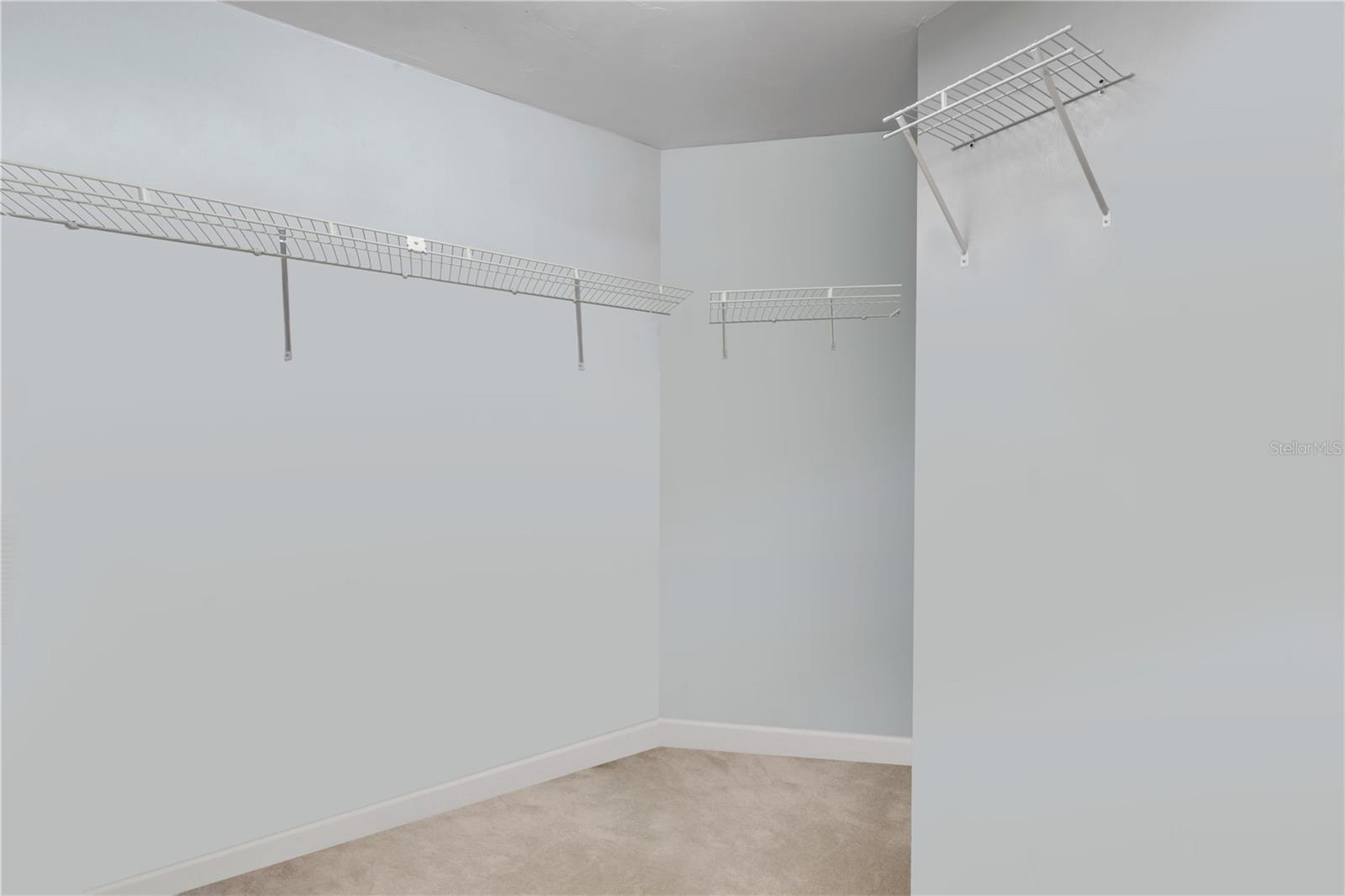 TUSCANY SQUARE 01 CONDO - Residential