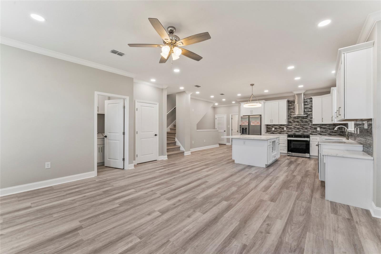 UNPLATTED - Residential