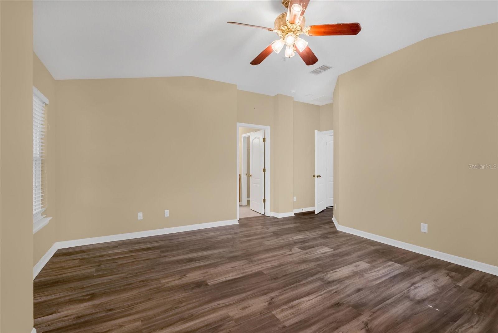 OVERLOOK AT PARKSIDE CONDO - Residential