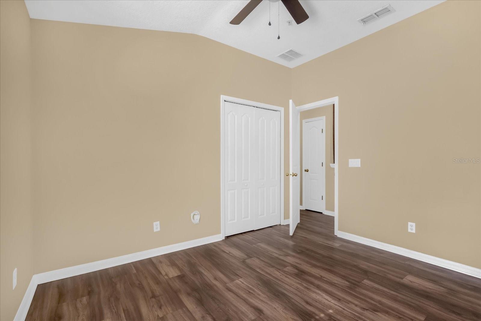 OVERLOOK AT PARKSIDE CONDO - Residential